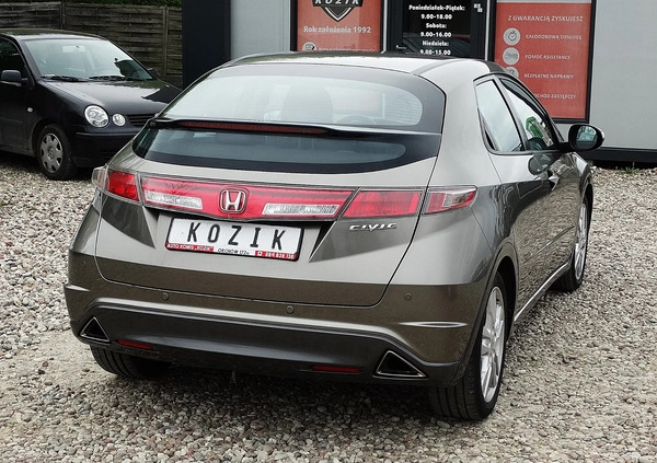 Honda Civic cena 25999 przebieg: 187581, rok produkcji 2008 z Pińczów małe 529